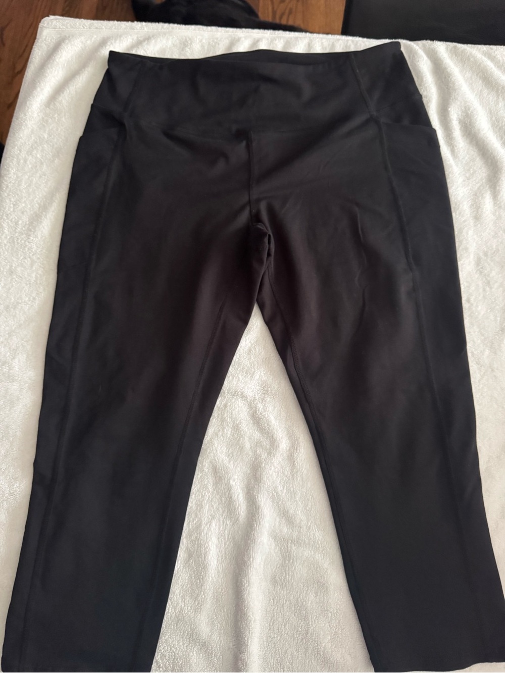 Zella Black High-Waist Leggings. Size XL. Good condition. 7/8 length